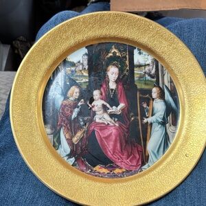 Decorative Plate “Madonna and child with angels” #3844 of 10,000